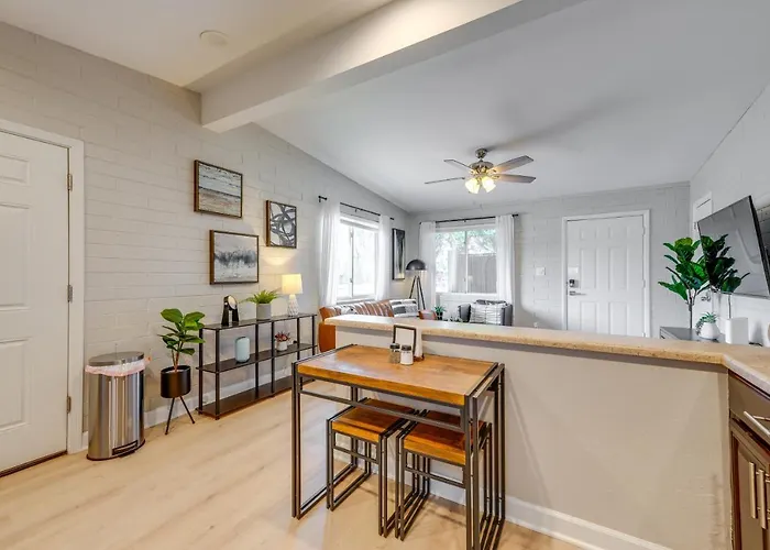 Asu Base! ~ 4 Mi To Old Town Scottsdale! Holiday home Tempe